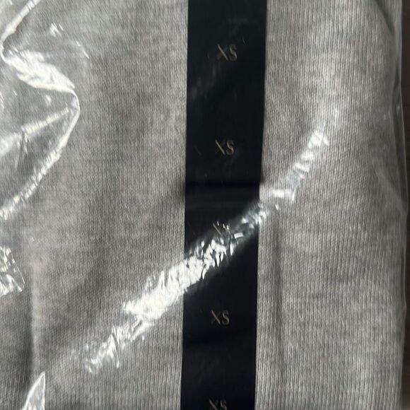 Banana republic FOREVER CREW-NECK SWEATER size XS in Heat gray NWT in packaging - Picture 5 of 5